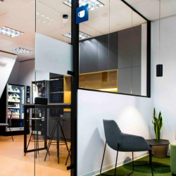 Offices at Paseo de la Castellana 216, Plaza de Castilla, Madrid Chamartín