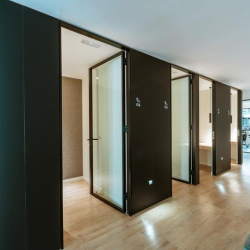 Office accommodations to rent in Valencia