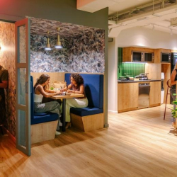 Passeig de Joan de Borbó 93