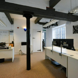 Executive office centre to lease in Sheffield