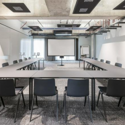 Exterior image of Philipsbornstrasse 2