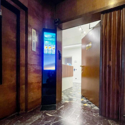 Serviced offices in central Milan