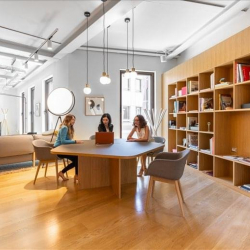 Office suites in central Milan