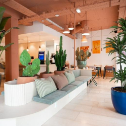 Executive office to hire in Setubal