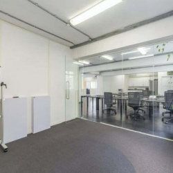 Executive office to let in London