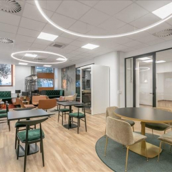 Riva Tommaso Gulli 12 office accomodations