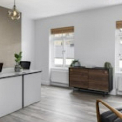Office accomodations to let in London