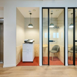 Offices at Ronda Sant Pere 52, atico