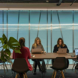 Rua Cristovão Pinho Queimado 33, Loja C