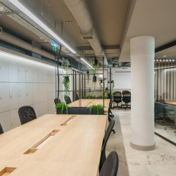 Office accomodation in Porto