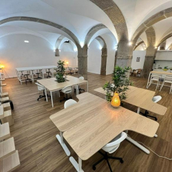Offices at Rua Da Madalena 111