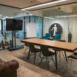 Rua Do Centro Cultural 27A executive offices