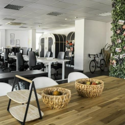 Offices at Rua Febo Moniz, 27B