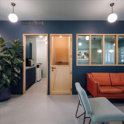 Offices at Rua Mouzinho da Silveira, 32