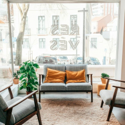 Rua Saraiva de Carvalho 1C Lisbon office spaces