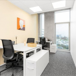 Office spaces to let in Rennes