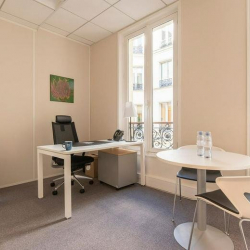 Executive suite to rent in Paris
