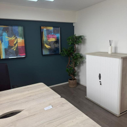 Exterior image of Sanderum Centre, 30A Upper High Street