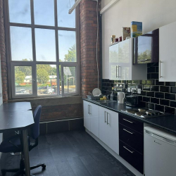 Serviced offices to let in Manchester