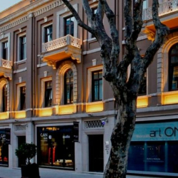 Sinan Paşa Mah. Akaretler Sıraevler (Rowhouses),Şair Nedim Caddesi, E2/4