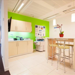 Office suites in central Warsaw