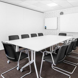 Serviced office to lease in Southampton