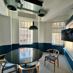 Serviced offices to let in London