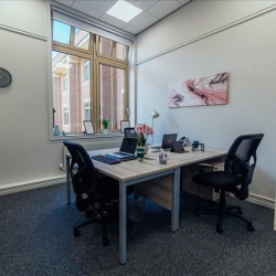 Serviced office to lease in Gloucester