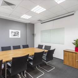 Offices at 17th floor, Sportivnaya sq