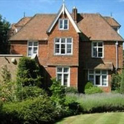 Executive office centres to rent in Ascot