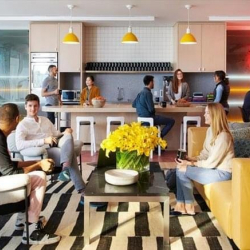 Office accomodations to lease in Amsterdam
