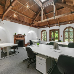 Office suite in Reading