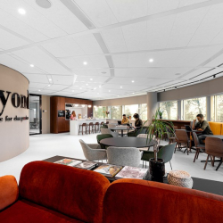 Exterior image of Taurusavenue 3