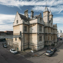 Office accomodations in central Bristol