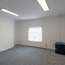 Executive suite to rent in Leicester
