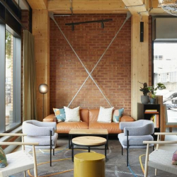 Serviced office - London
