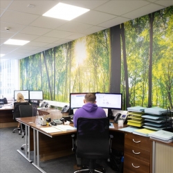 Executive office centre to hire in Runcorn
