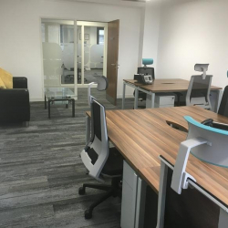 Serviced office to lease in Brentford