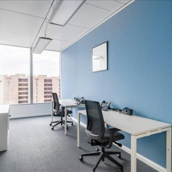 The Squaire 12, Am Flughafen office accomodations