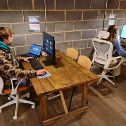 Executive office centres in central Bromley (London)