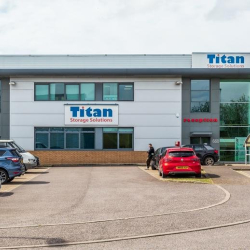 Executive suite to lease in Braintree