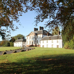 Serviced offices in central Dumbarton