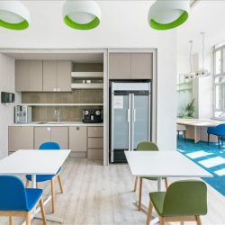 Vasileos Irakleiou 53 & Karolou Ntil office spaces