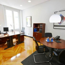 Office accomodations to rent in Madrid