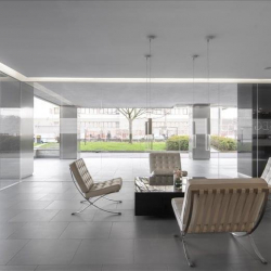 Serviced office centres to rent in Milan