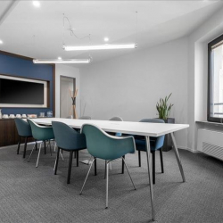 Office suite to rent in Milan