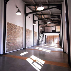 Via degli Argonatuti 16 office accomodations