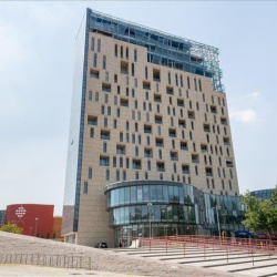 Via Fratelli Ugoni 36, Skyline 18 building, 1st floor