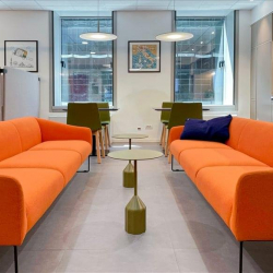 Offices at Via Giovanni Porzio, 4, Isola B2