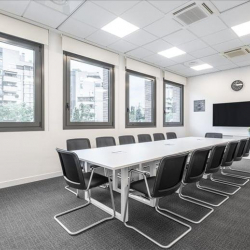 Office accomodations to rent in Casalecchio di Reno